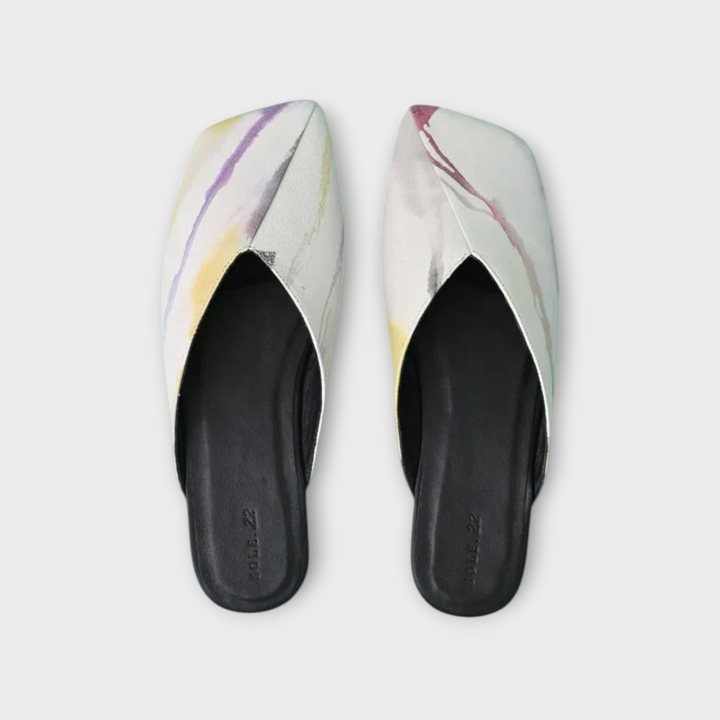 Sole 22 The Blade Mule Watercolor