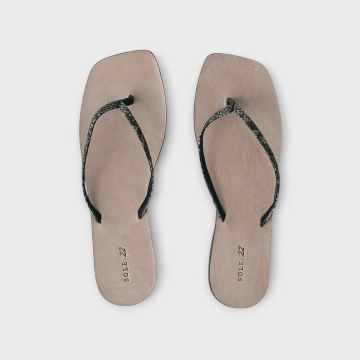 Sole 22 The Fine Strap Slipper Nile Snake