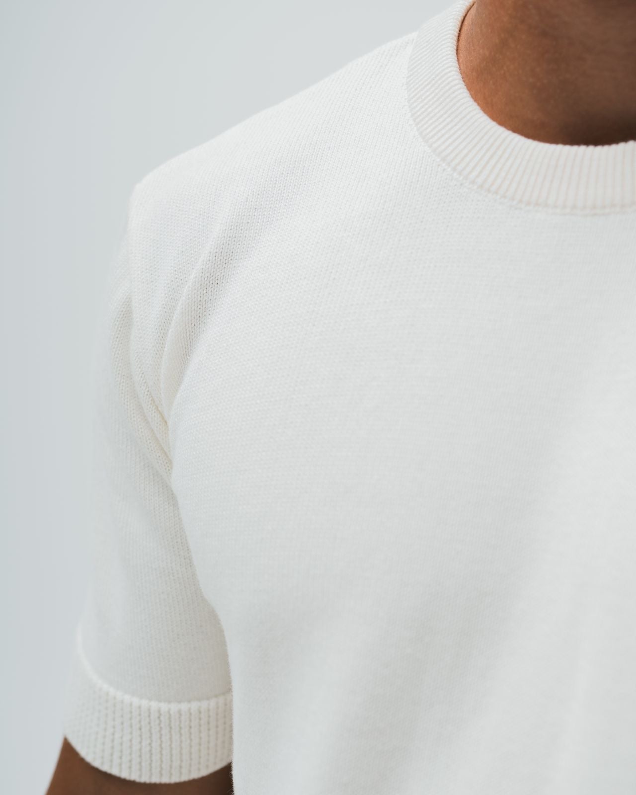 TakeOver Off White Basic Knit Tee