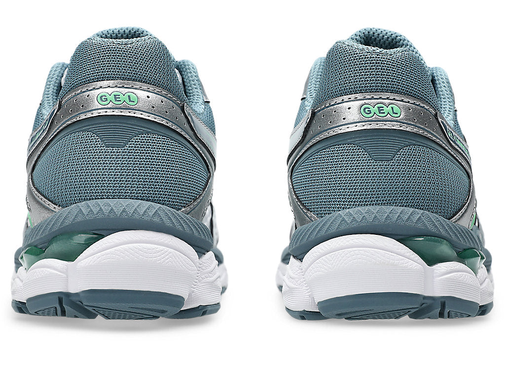 Asics GEL-CUMULUS 16 White / Ironclad