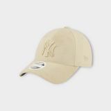 New Era WMNS Leather 9Forty Light Beige Cap