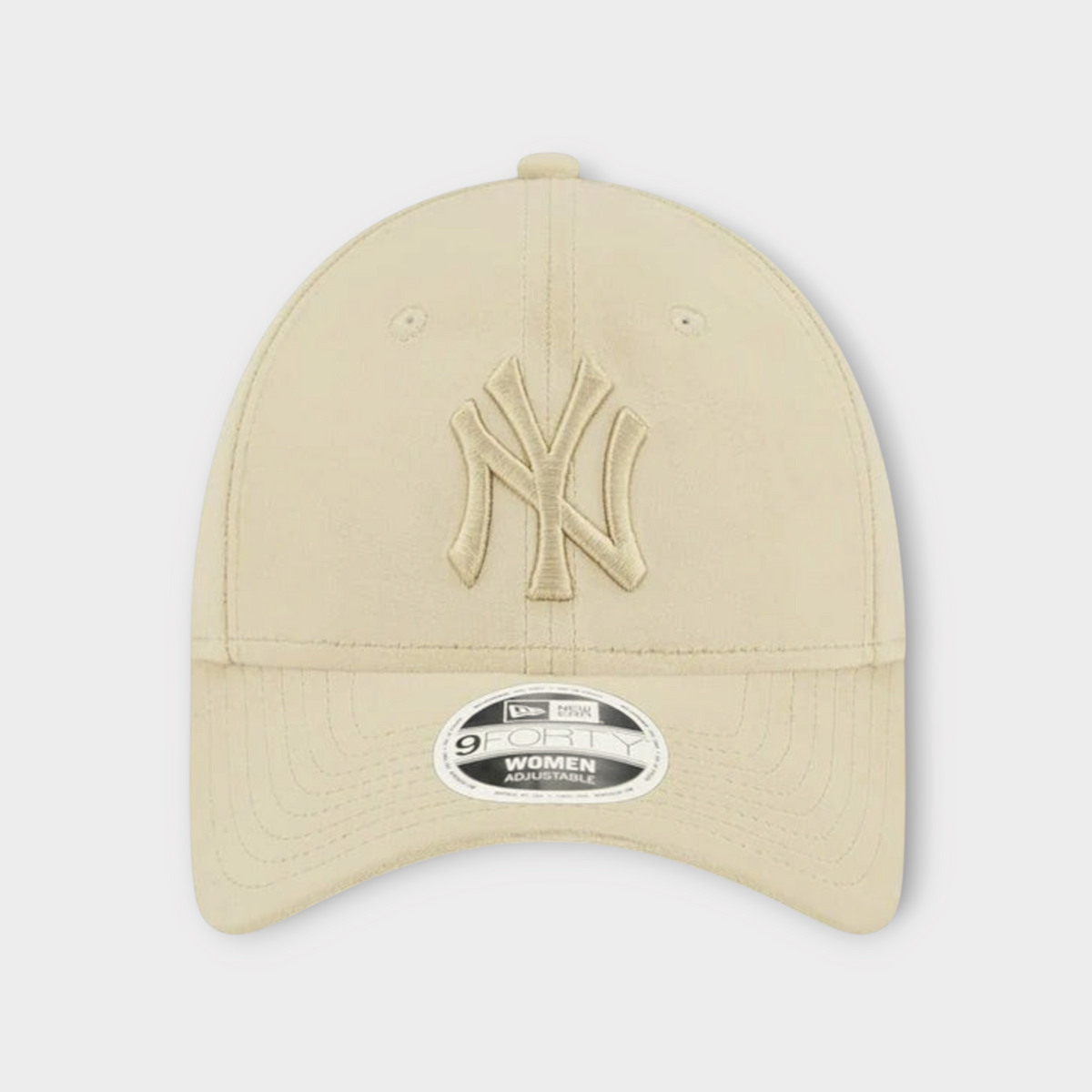 Drop New Era WMNS 9Forty adjustable cap in light beige leather with embroidered New York Yankees logo