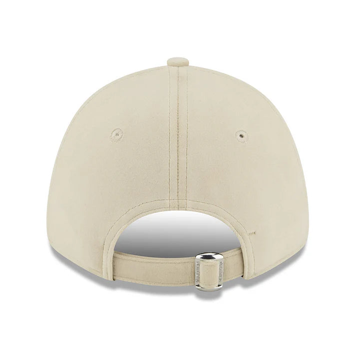 New Era WMNS Leather 9Forty Light Beige Cap