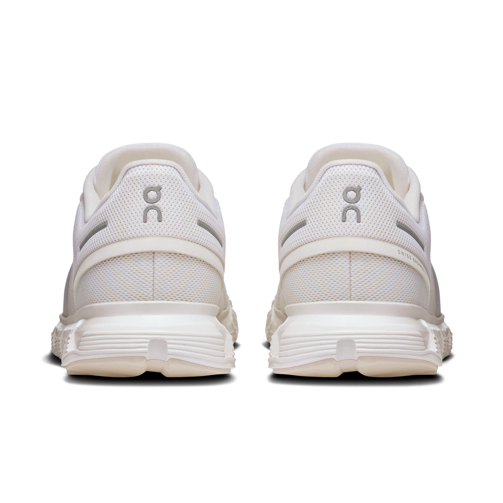 On Cloud 6 Women White / White