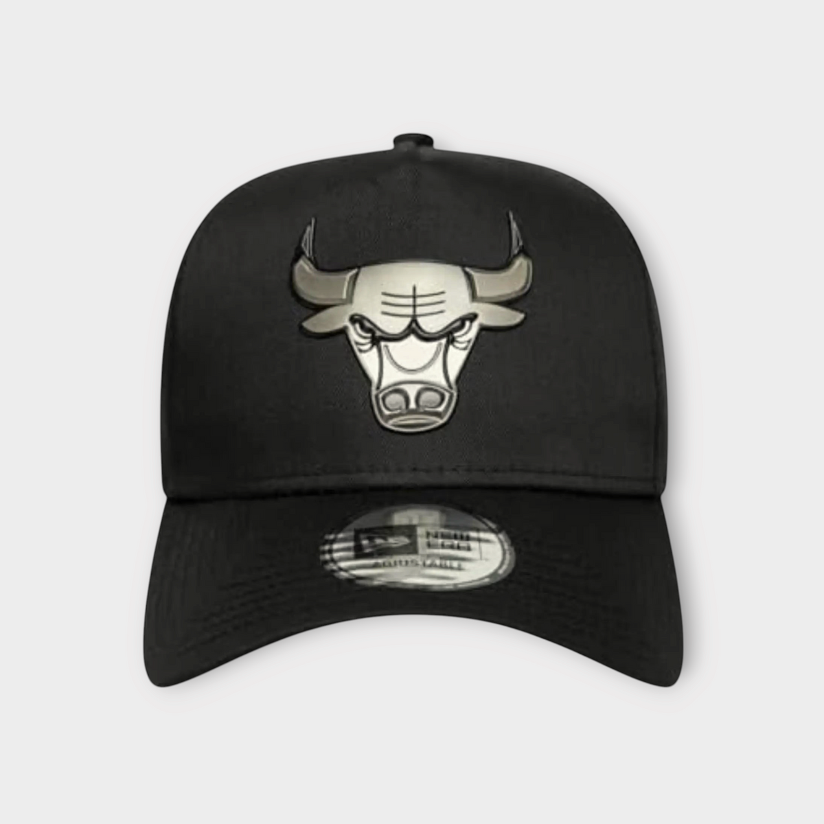 Drop New Era Chicago Bulls black E-Frame cap with a metallic team logo on the front and a curved visor