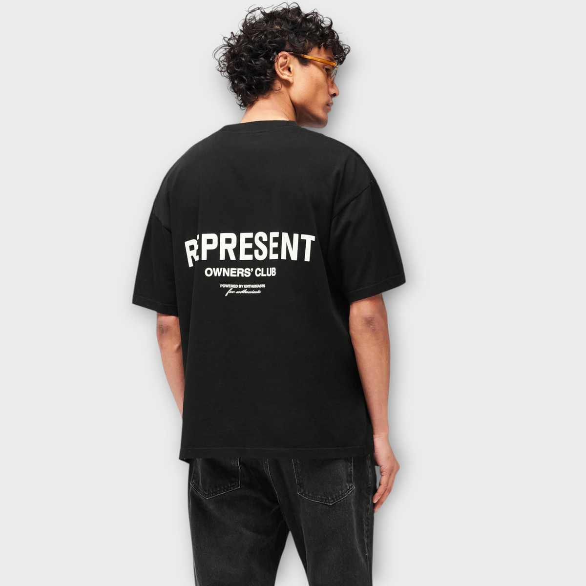 Represent Owners Club Tee Black, view 5